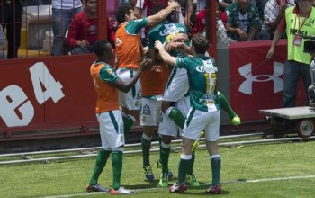 leon a la final