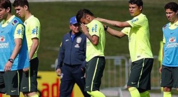 neymar llora por chavito en silla de ruedas