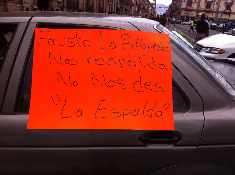 policías despedidos se manifiestan en la Madero, Morelia 3
