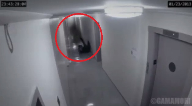 video captan a hombre ser arrastrado por un fantasma