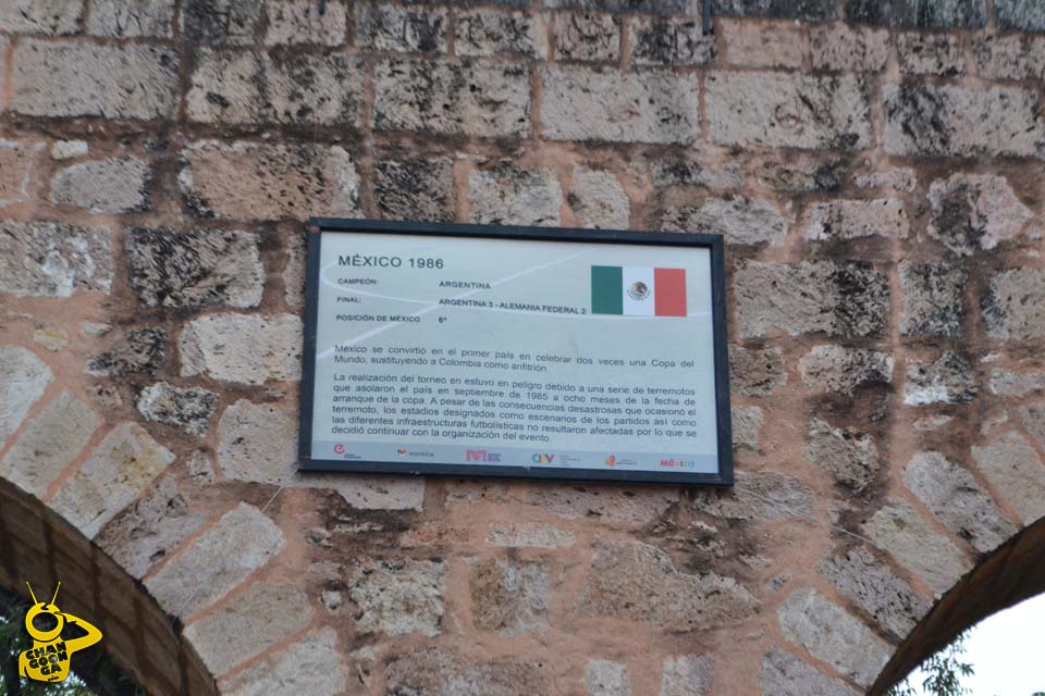 Exposición Mundialista en Acueducto Morelia 02