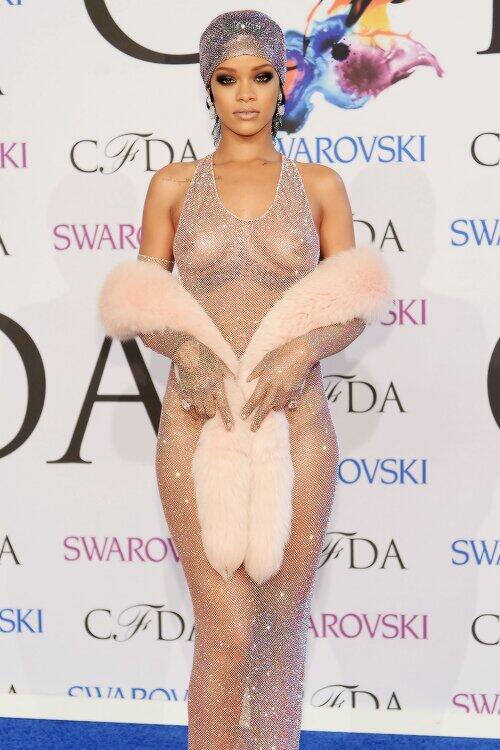 Rihanna CDFA (1)