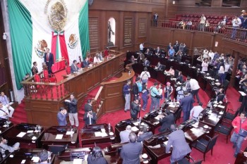 congreso del estado sesión renuncia fausto vallejo