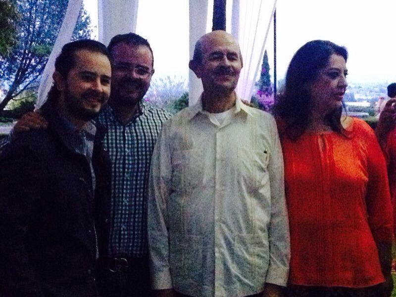 familia de Fausto Vallejo, Rodrigo Vallejo, Fausto Vallejo Jr y Patricia Mora