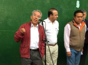 Carlos Aranza Doniz secretario de salud