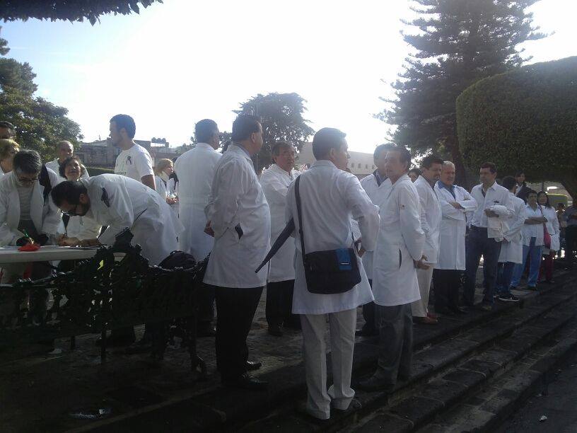 marcha médicos #YoSoy17 en Morelia 6