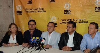 rueda de prensa PRD Jesús Zambrano, Silvano Aureoles, Torres Piña, Pascual Sigala y Cristina Portillo