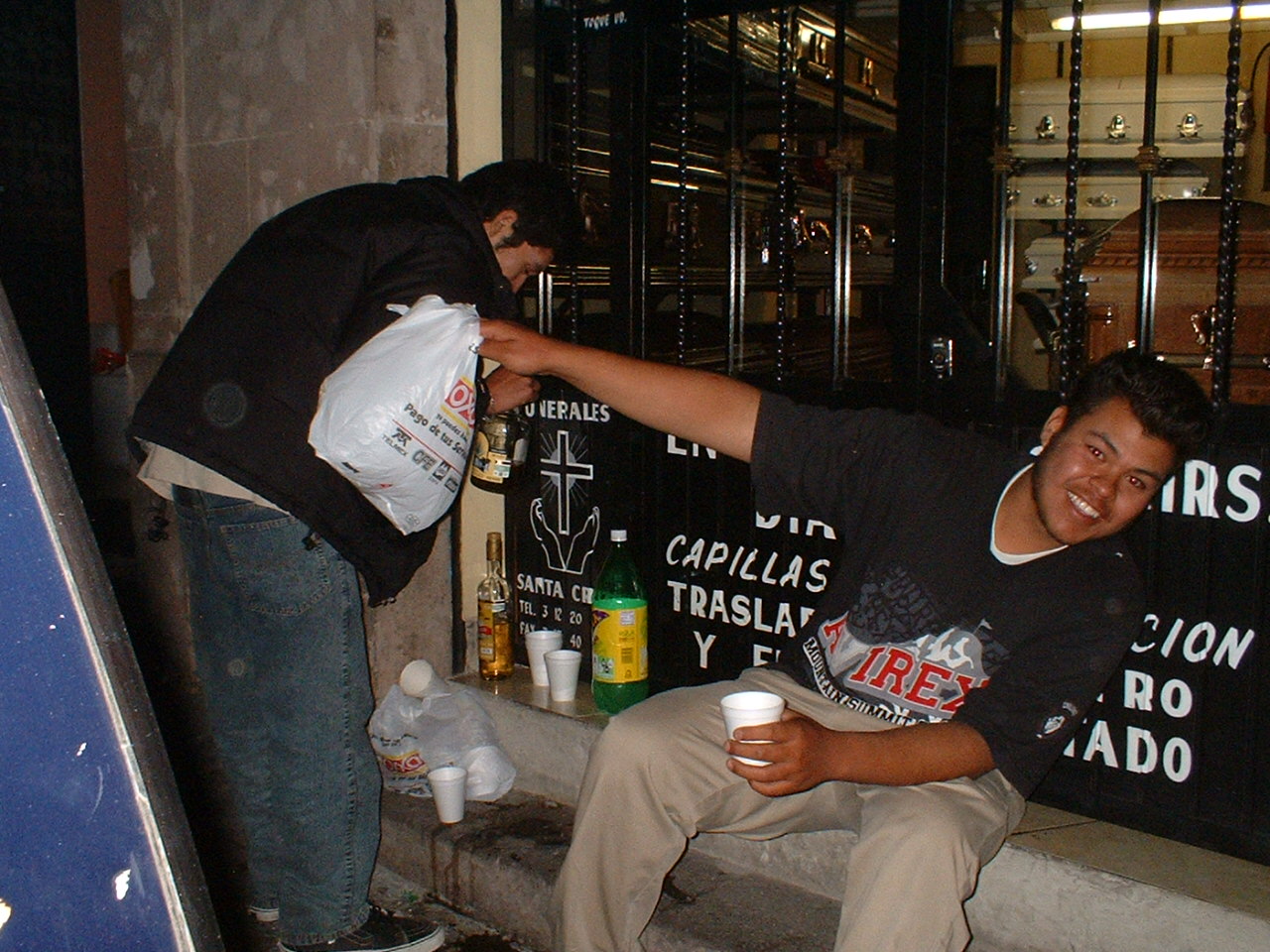Salud toda la noche
