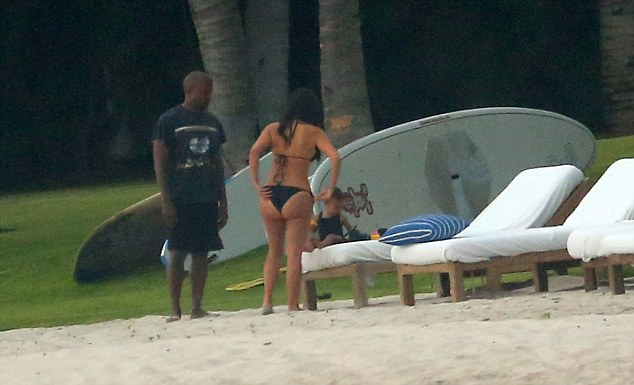 kim kardashian vacaciones mexico 3