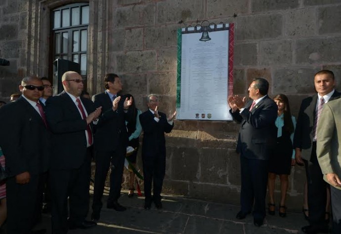 EN BANDO SOLEMNE, ANUNCIAN AUTORIDADES FESTEJOS PATRIOS EN MORELIA