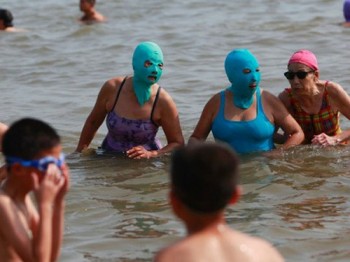 carakini moda rara en China 1