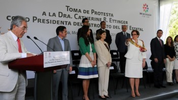 toma de protesta Catherine Ettinger DIF Salvador Jara Michoacán