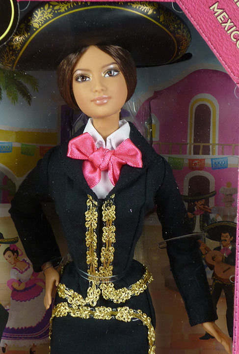 Mattel Lanza A La Venta 'Barbie Mariachi' Por Los Festejos Patrios De