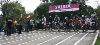 bicicletas copa BMX bosque Morelia