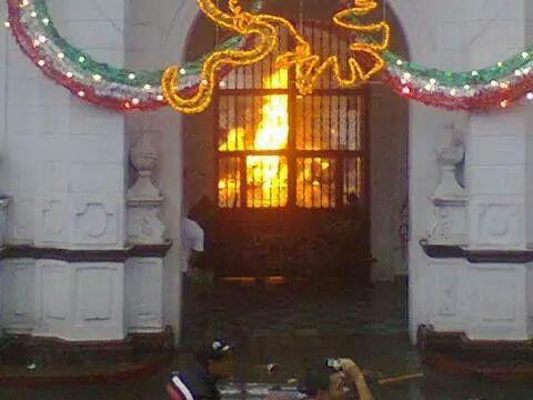 Así lució la fachada principal del palacio municipal de Ciudad Hidalgo / Foto: Carlos Pérez