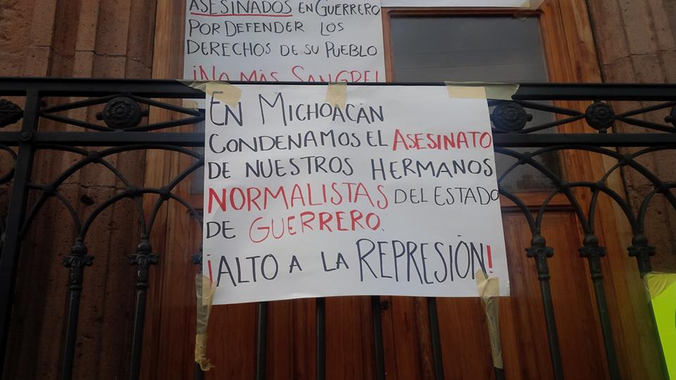 normalistas regresan av madero cartulinas 3