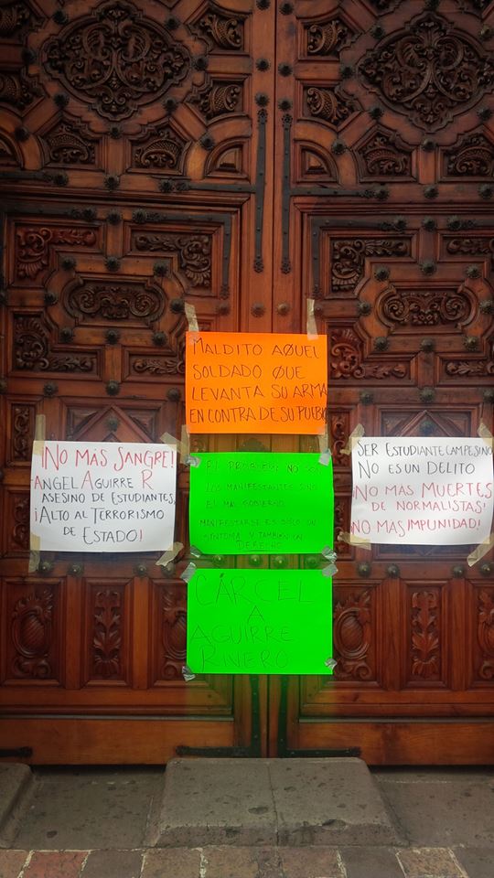 normalistas regresan av madero cartulinas