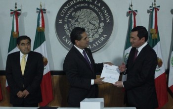 osorio chong entrega informe a silvano
