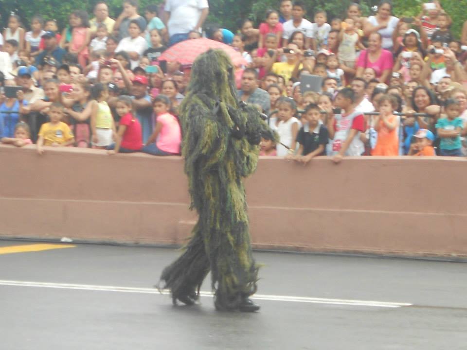 Apatzingán desfile (5)