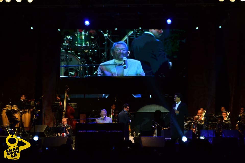Armando Manzanero y su hijo Juan Pablo Manzanero en Morelia 2014 2