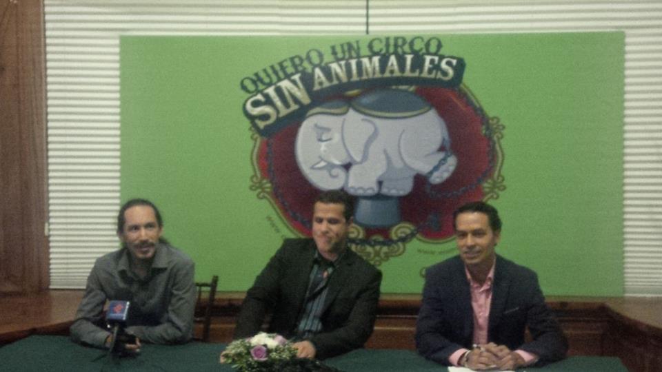 Conferencia de prensa de Regil esta noche en Morelia / Pic: @Moremoremor3