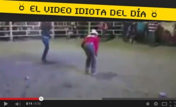 video idiota nueva forma de bailar Juan Colorado