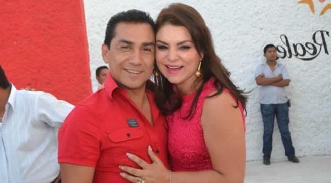 José Luis Abarca y esposa Ángeles Pineda