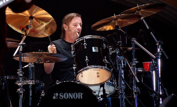 Phil Rudd baterista de ACDC