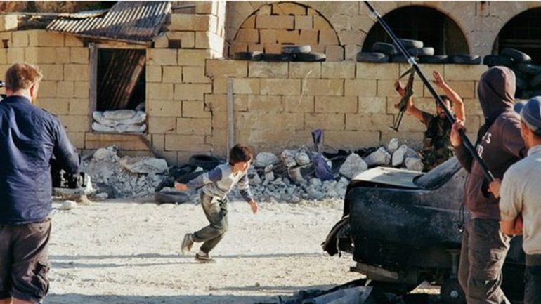falso video niño héroe siria 2