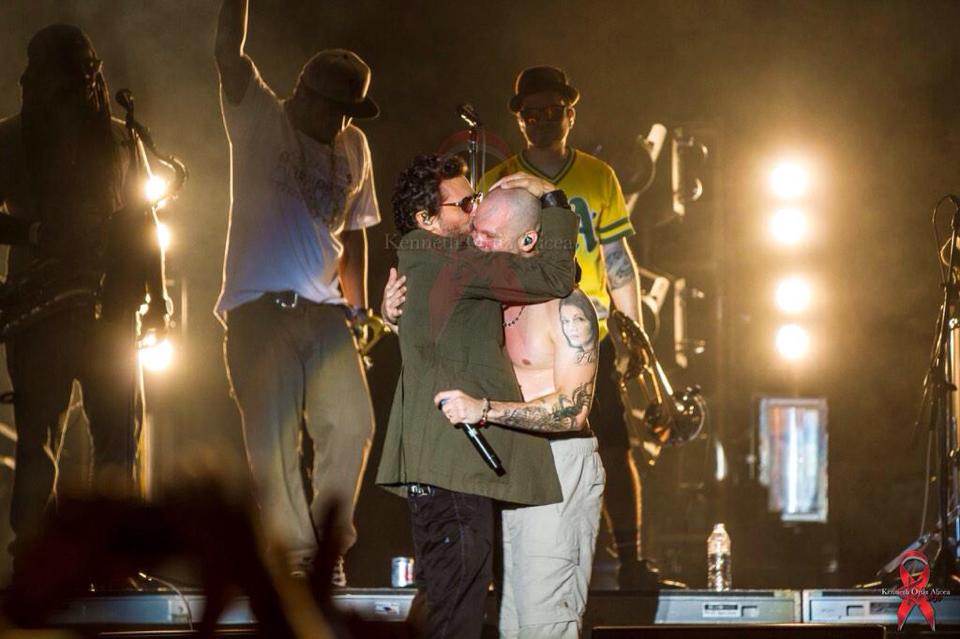 Draco Rosa y Residente de Calle 13 en Puerto Rico concierto 2014