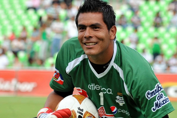 Se Retira Un Guerrero Del Futbol Mexicano-Oswaldo Sánchez