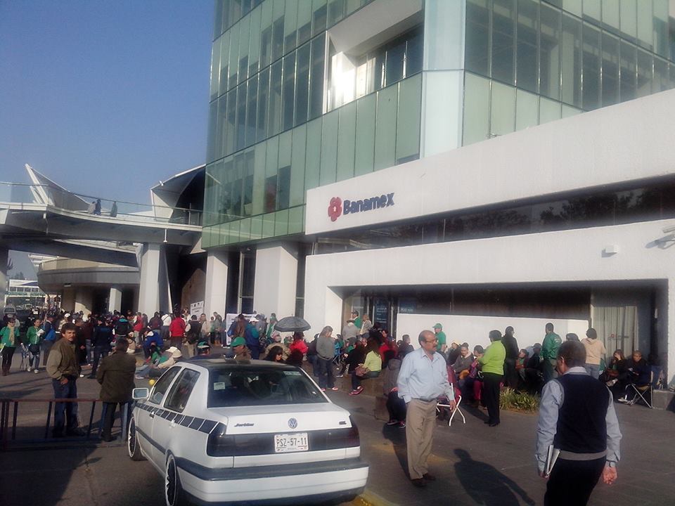 bloqueo Torre Financiera STASPE Morelia