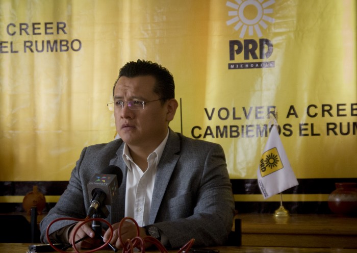Carlos Torres Piña PRD Michoacán