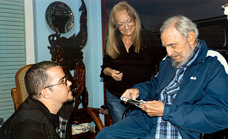 Fidel-aparece-pero-en-fotos2