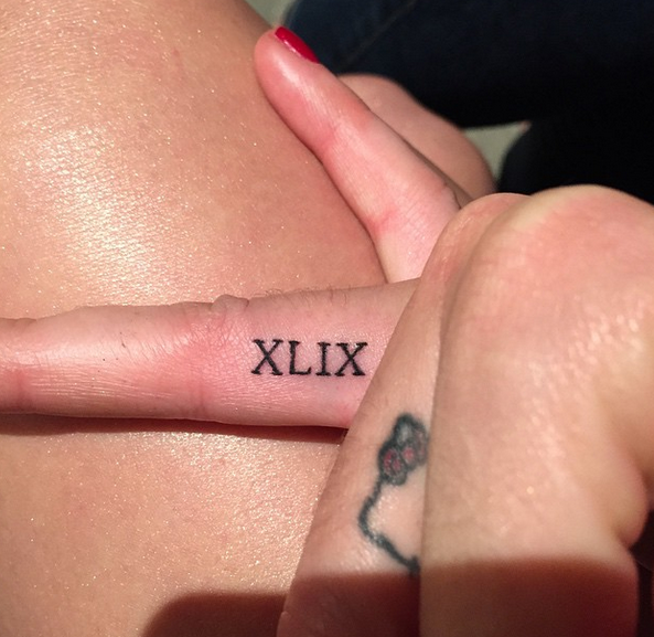 Katy Perry Se Lleva El #SuperBowl Tatuado En La Piel