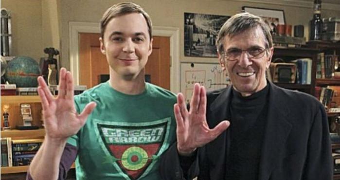 Sheldon Cooper y Leonard Nimoy Mr. Spock