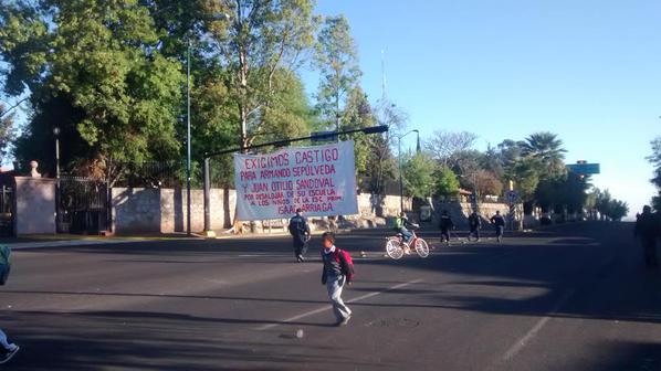 bloqueo frente a casa de gobierno