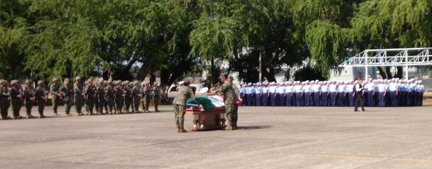 homenaje a capitán asesinado en Lázaro Cárdenas Contralmirante José Luis Corro Chávez