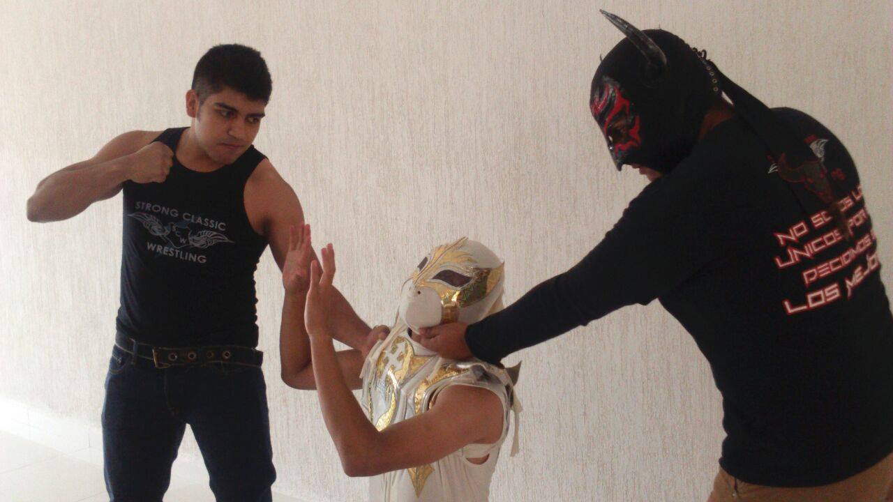luchador sordomudo