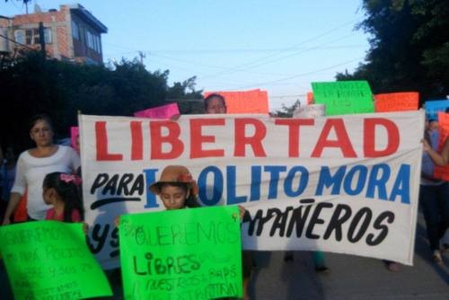 manifestación La Ruana liberación de Hipólito Mora y sus muchachos