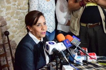 Cocoa Calderón rueda de prensa