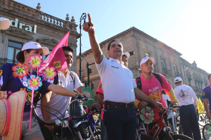 La Práctica Del Deporte En Favor Para La Salud De Los Ciudadanos  Silvano Aureoles