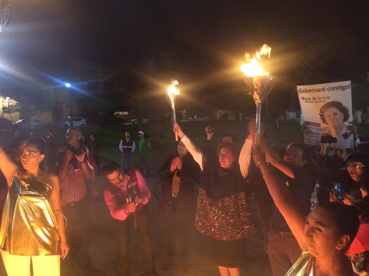 María de la Luz Núñez ceremonia fuego inicio de campaña Michoacán