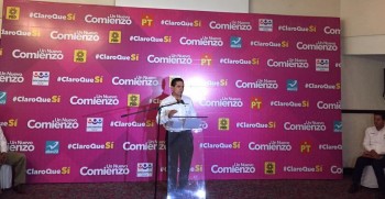 Silvano Aureoles rueda de prensa