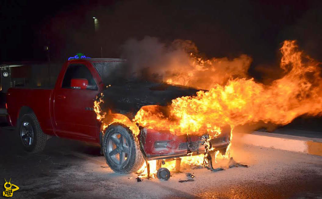 camioneta incendidada