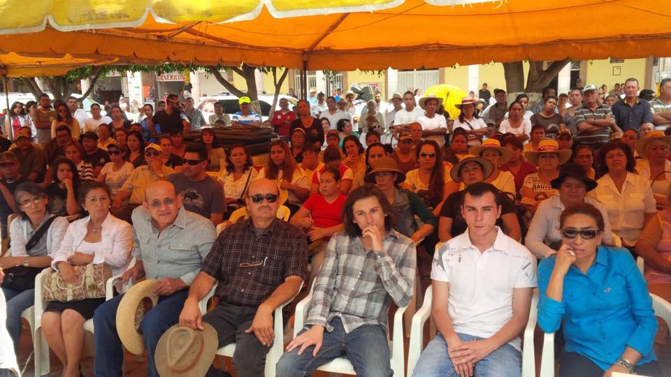Homenaje póstumo a Enrique Hernández en Yurécuaro. Foto @Moremoremor3