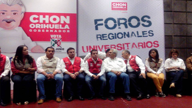 Chon-Orihuela-evento-jovenes