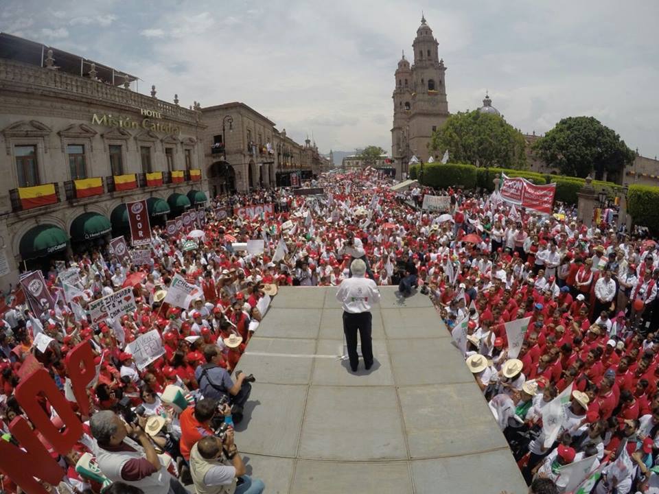 Chon en su cierre de campaña