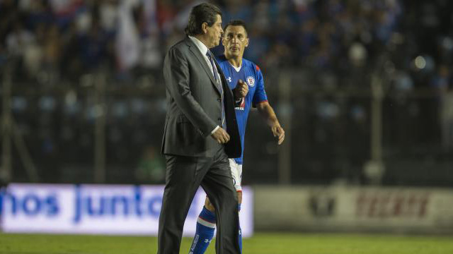 Cruz-Azul-Luis-Fernando-Tena-y-Chaco-Gimenez