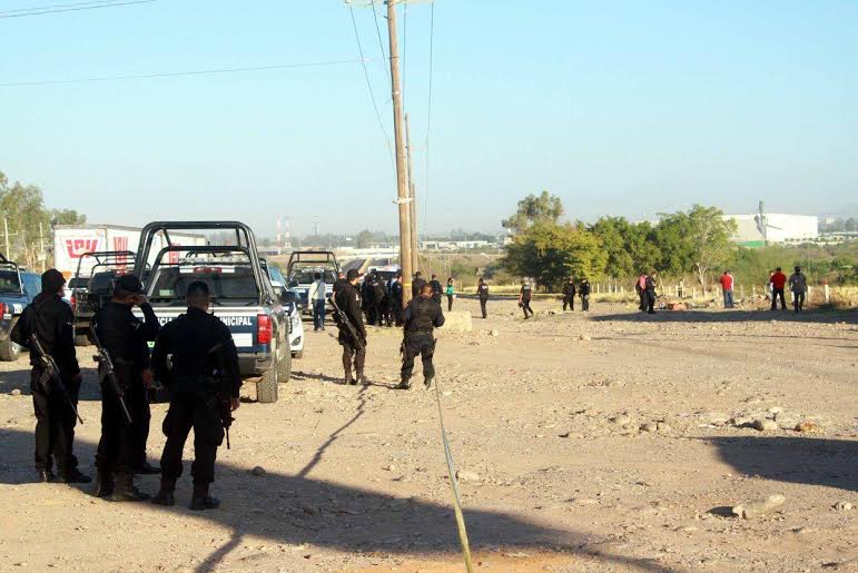 #Culiacán: Asesinan A Comandante De La Municipal Y A 2 De Sus Hermanos